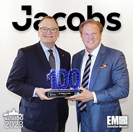 Executive Mosaic CEO Presents Jacobs’ Steve Arnette With 2023 Wash100 Award